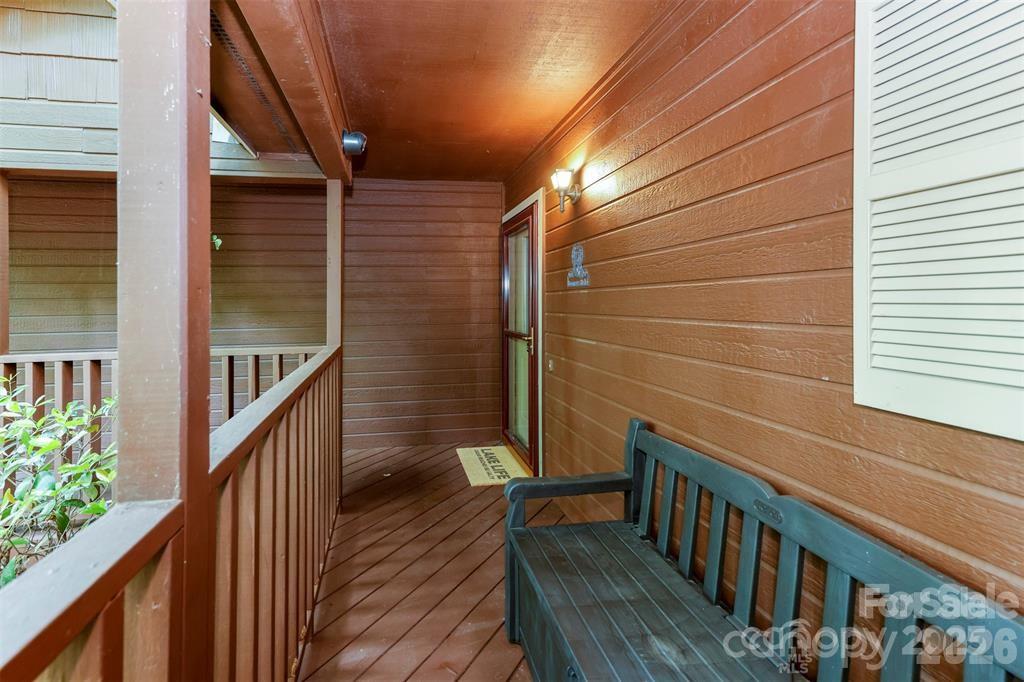 385 Whitney Boulevard 2 Property Photo 3