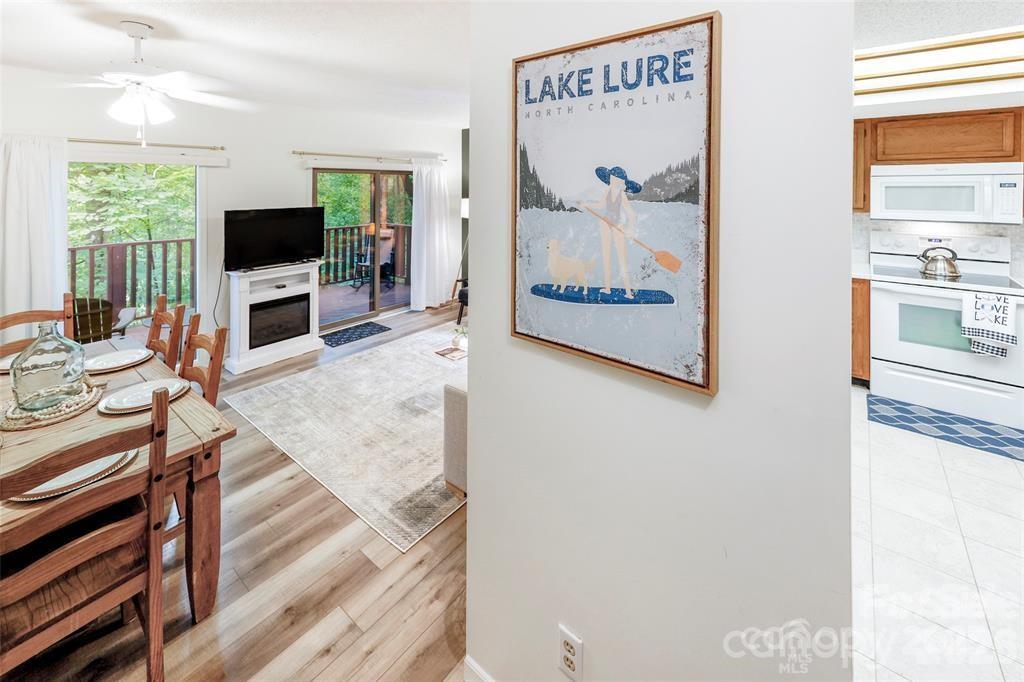 385 Whitney Boulevard 2 Property Photo 14