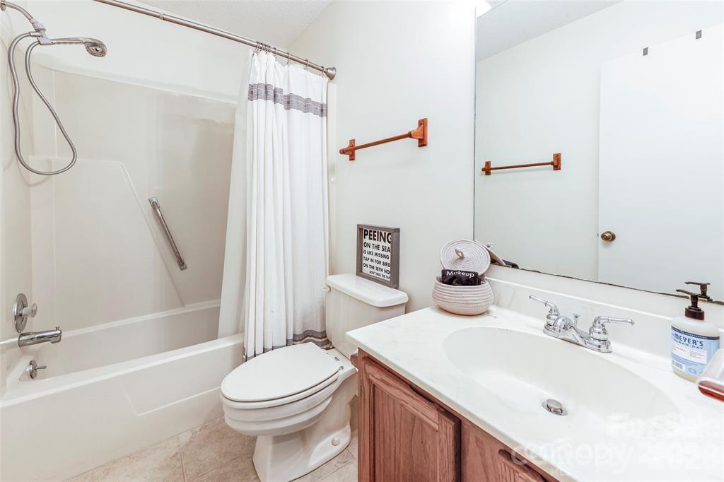 385 Whitney Boulevard 2 Property Photo 25
