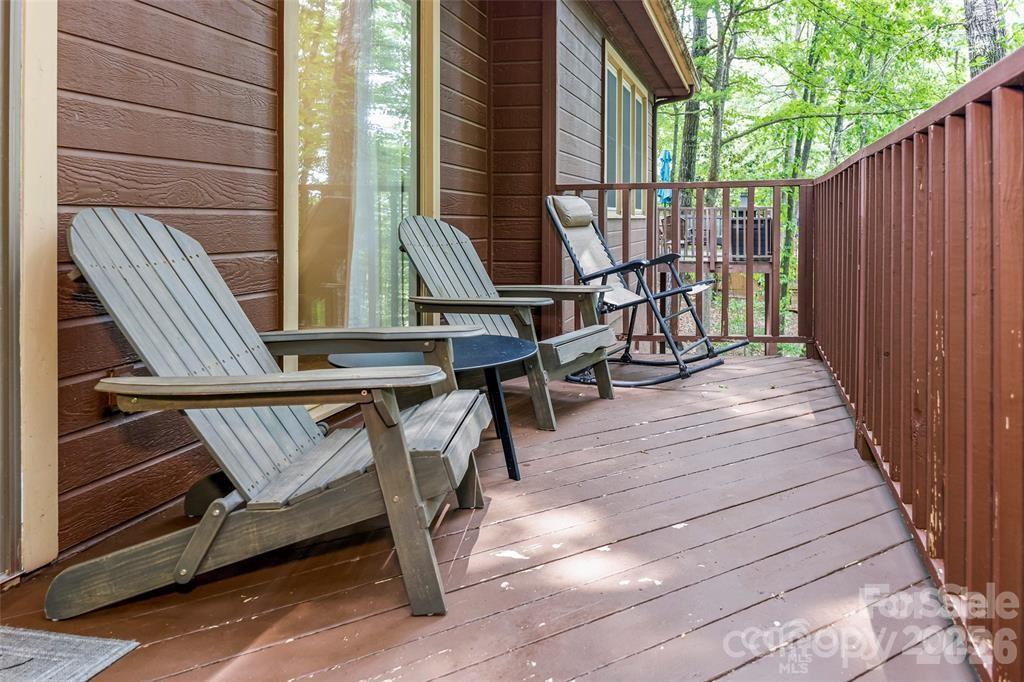 385 Whitney Boulevard 2 Property Photo 26