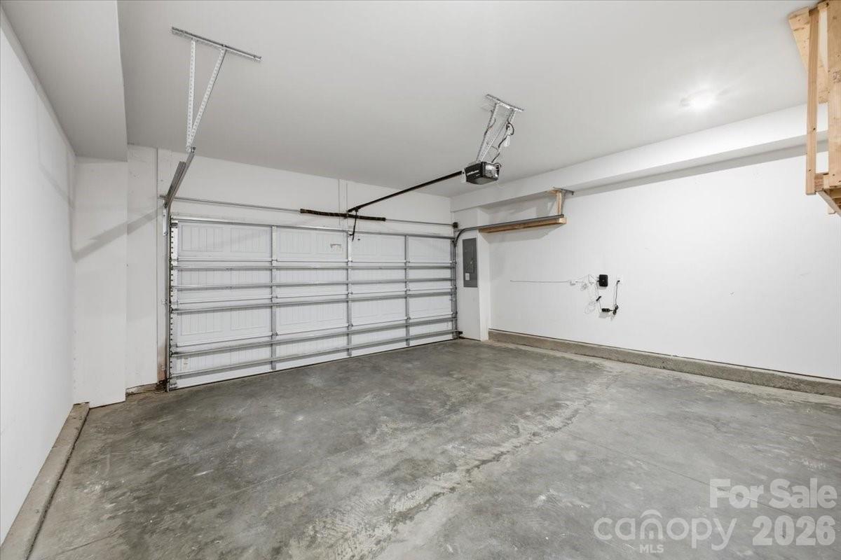 3004 Hovenweep Alley Property Photo 33