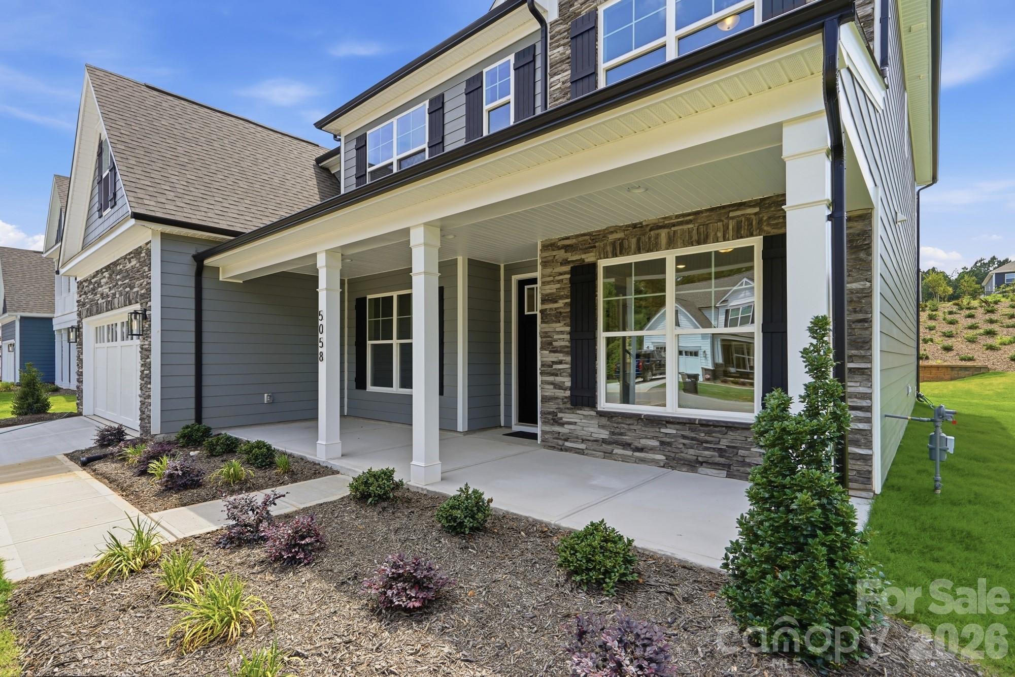 5058 Mclaughlin Loop Property Photo 3