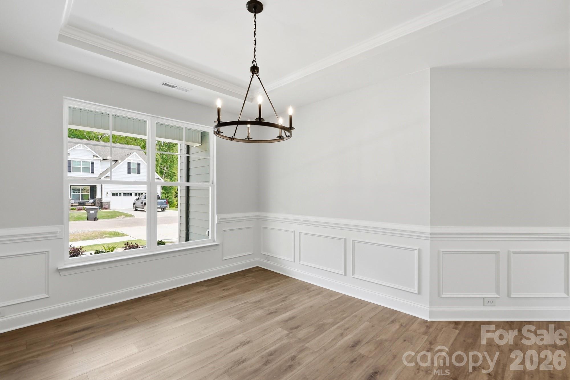 5058 Mclaughlin Loop Property Photo 6