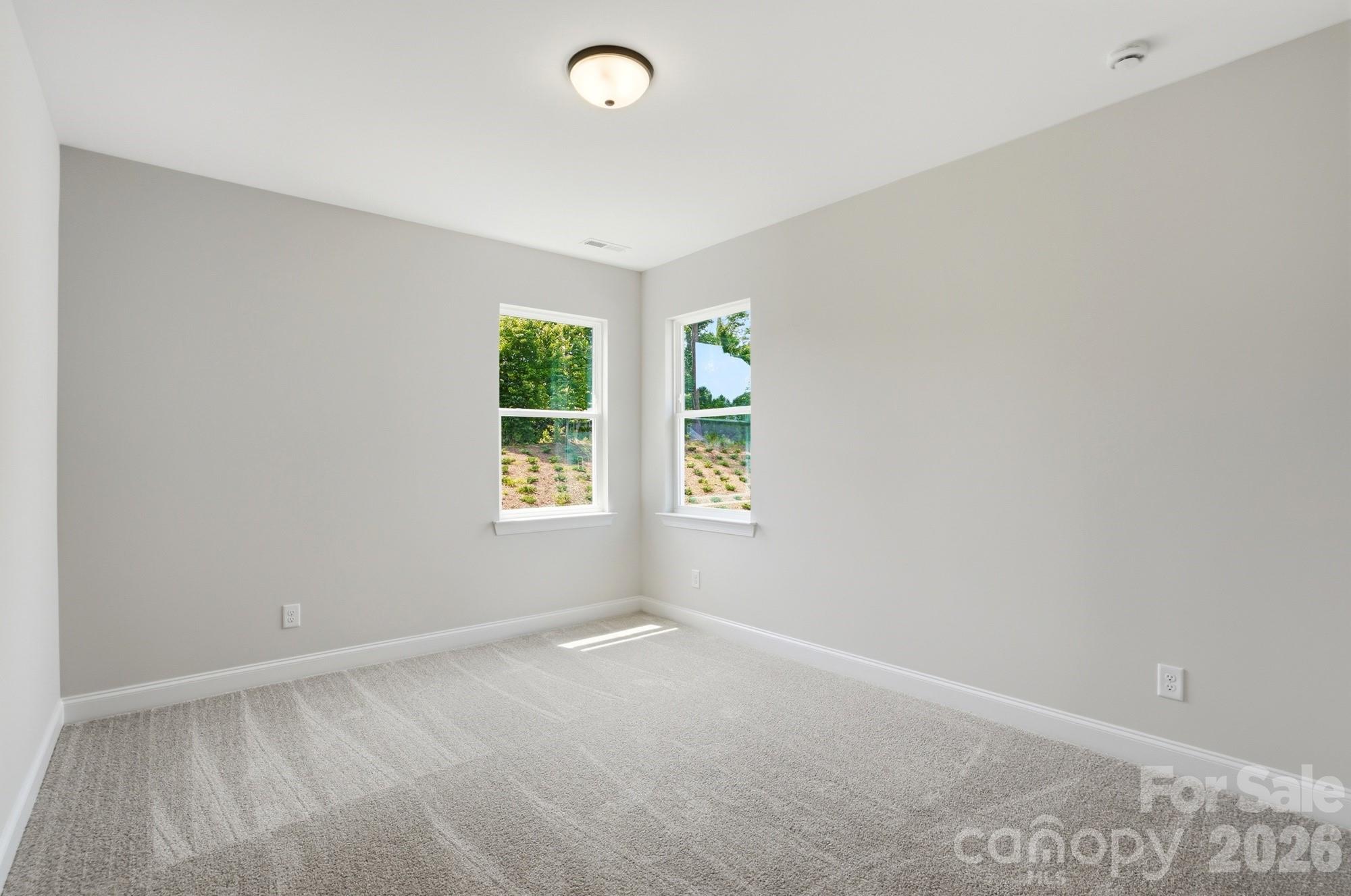 5058 Mclaughlin Loop Property Photo 32
