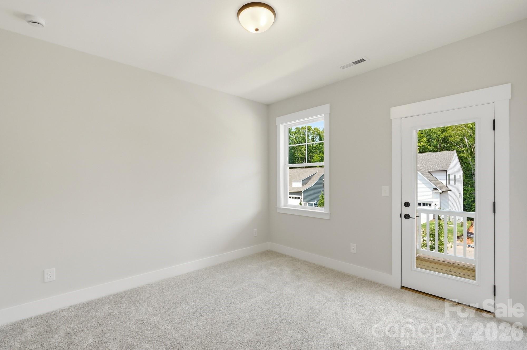 5058 Mclaughlin Loop Property Photo 36