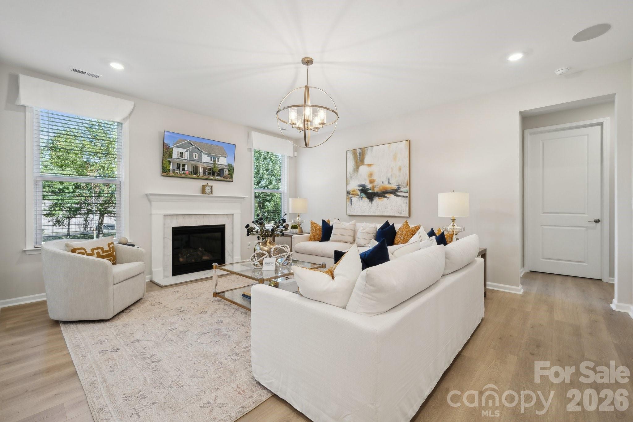 5044 Duval Circle Property Photo 13