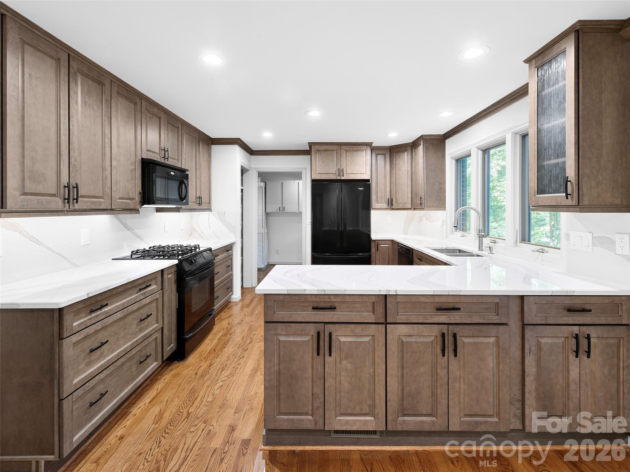 110 Glengary Drive Property Photo 13