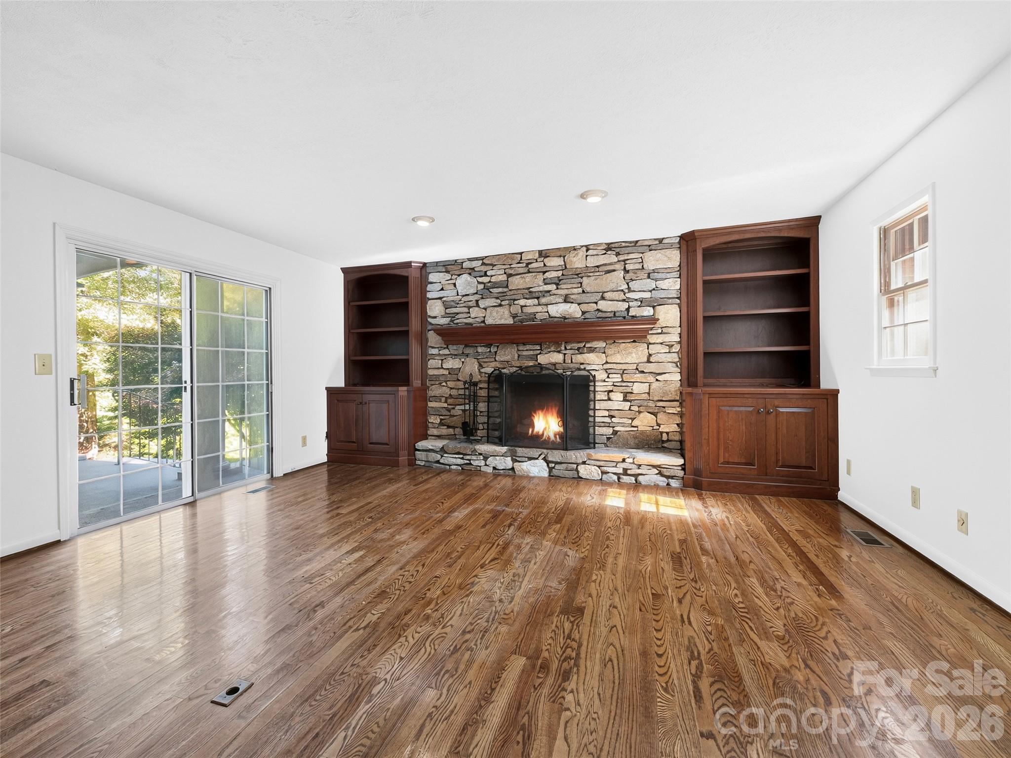 110 Glengary Drive Property Photo 24