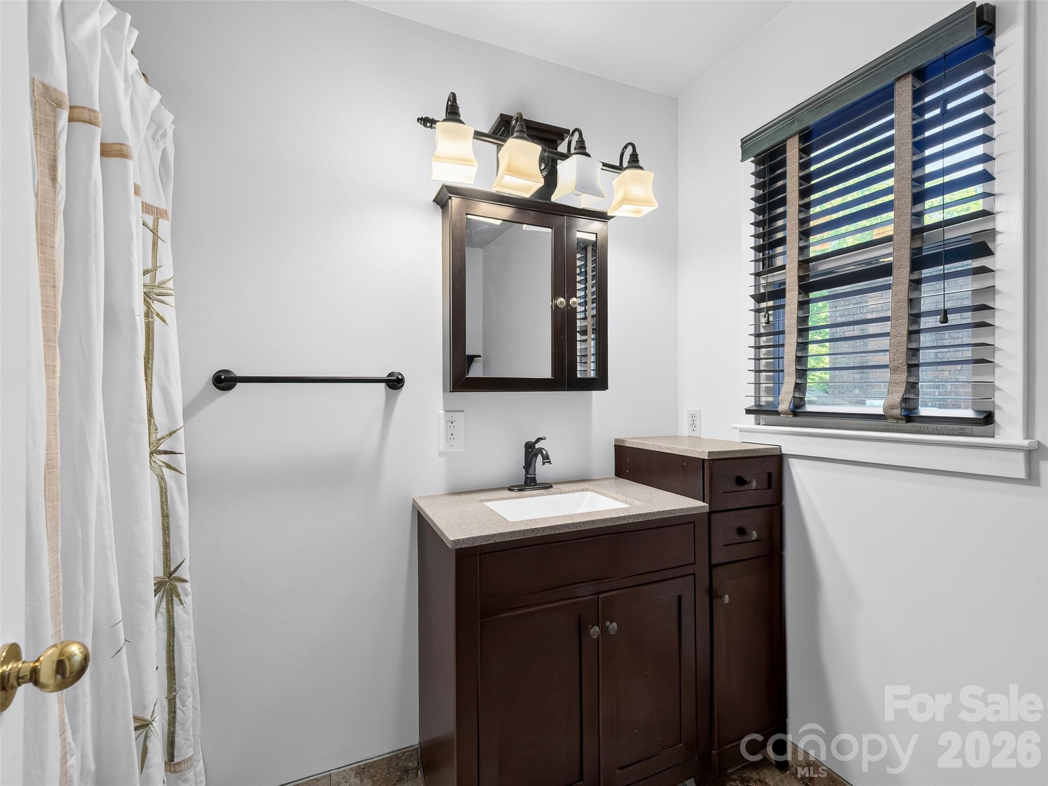 110 Glengary Drive Property Photo 28