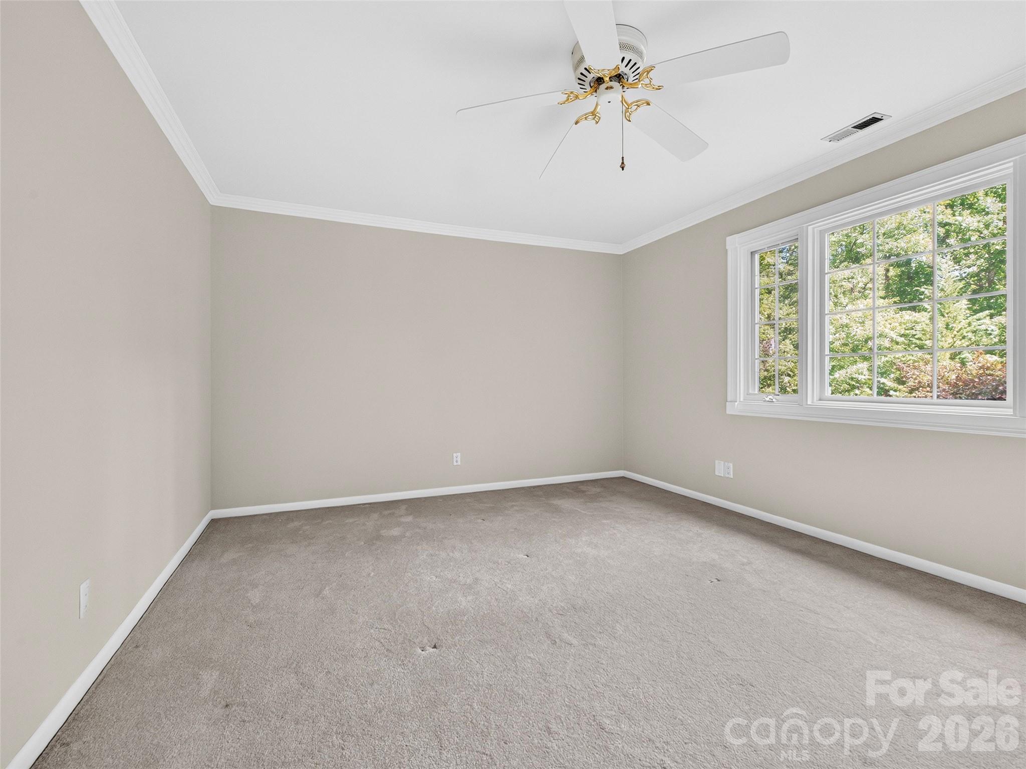 110 Glengary Drive Property Photo 29