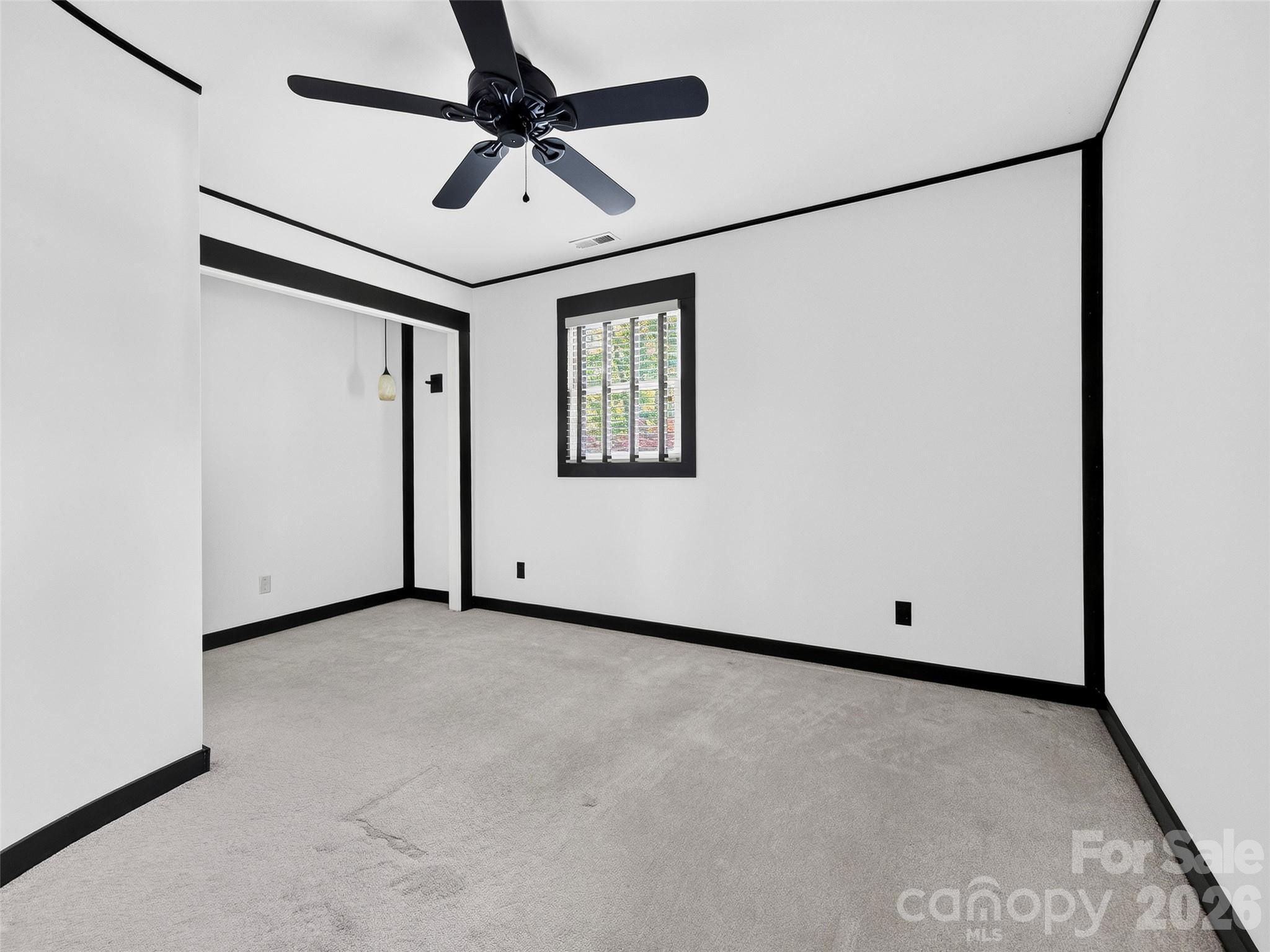 110 Glengary Drive Property Photo 33