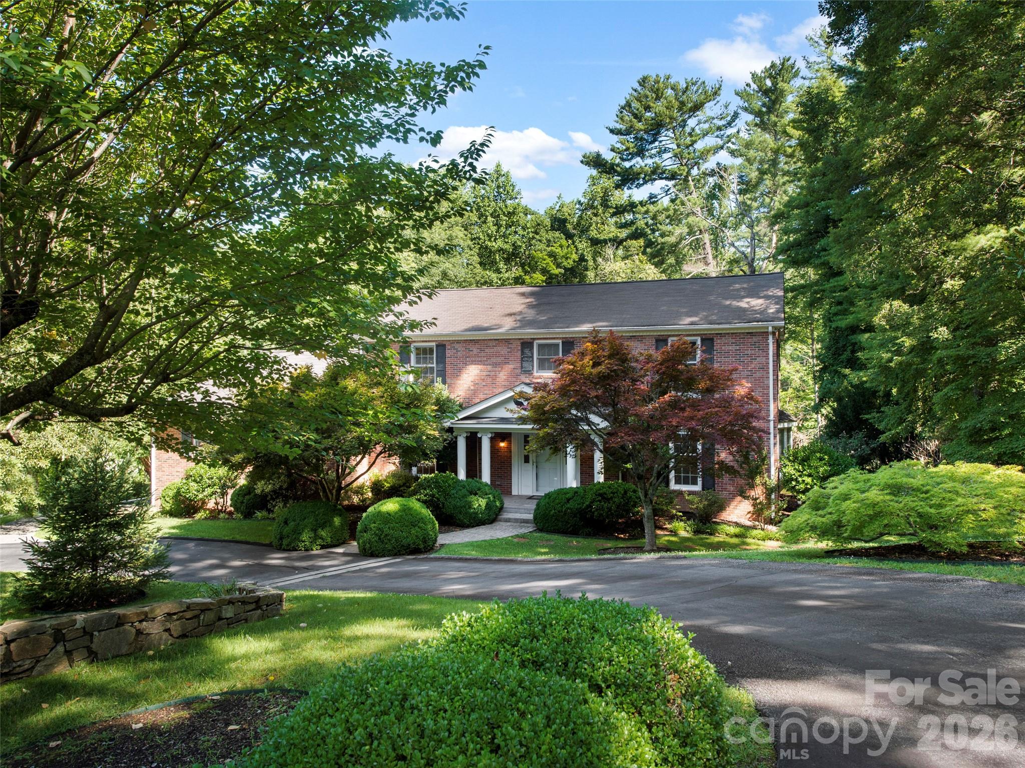 110 Glengary Drive Property Photo 39