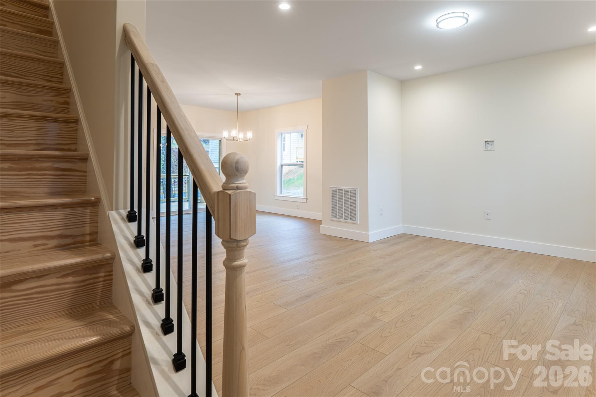 169 Cascade Ridge Road Property Photo 5