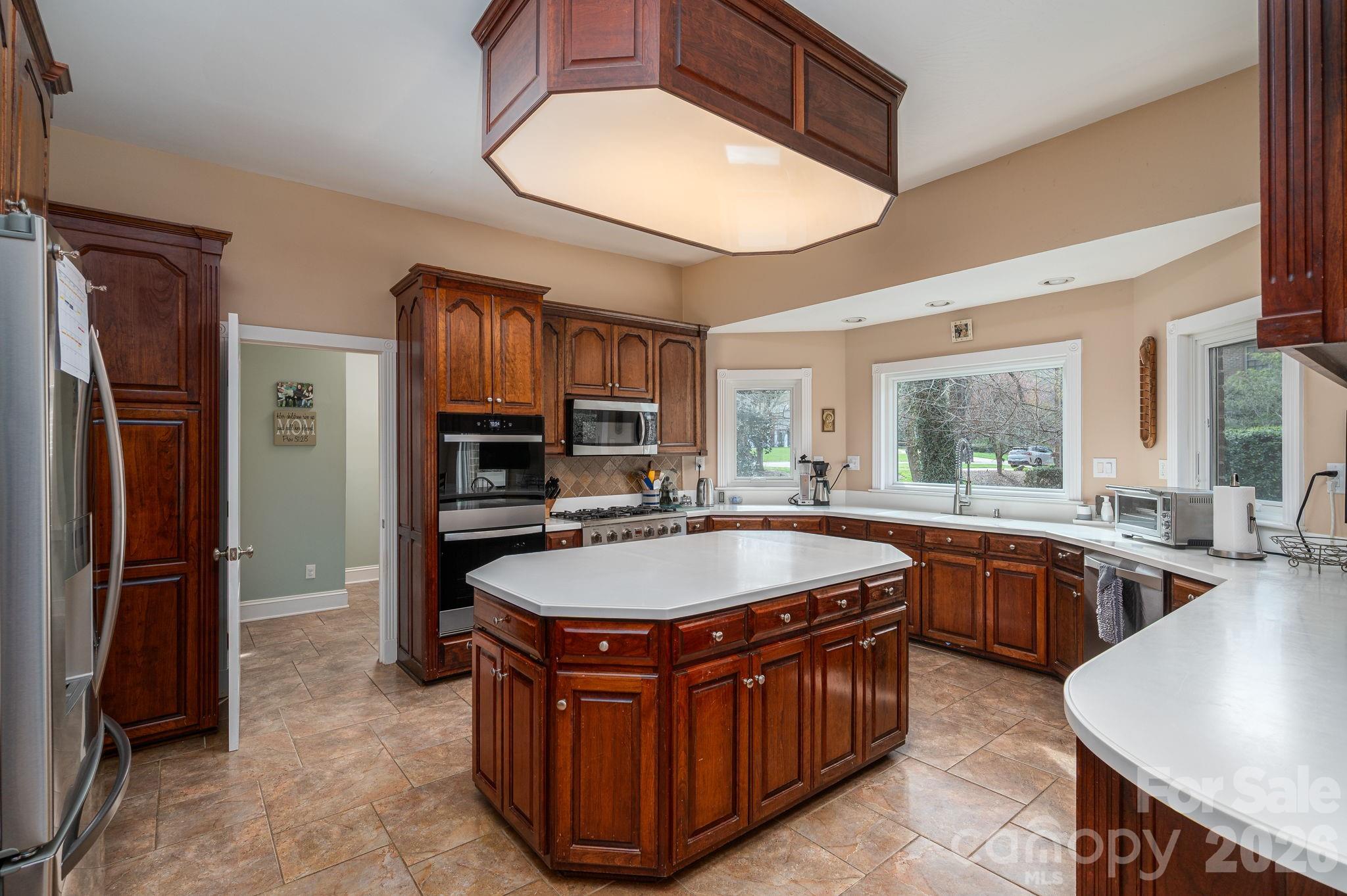 406 Johnsfield Road Property Photo 11