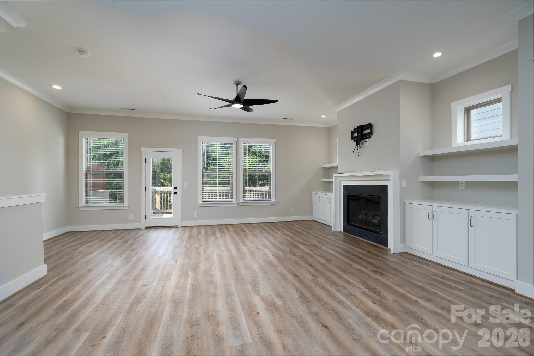 15132 Rocky Bluff Loop Property Photo 6