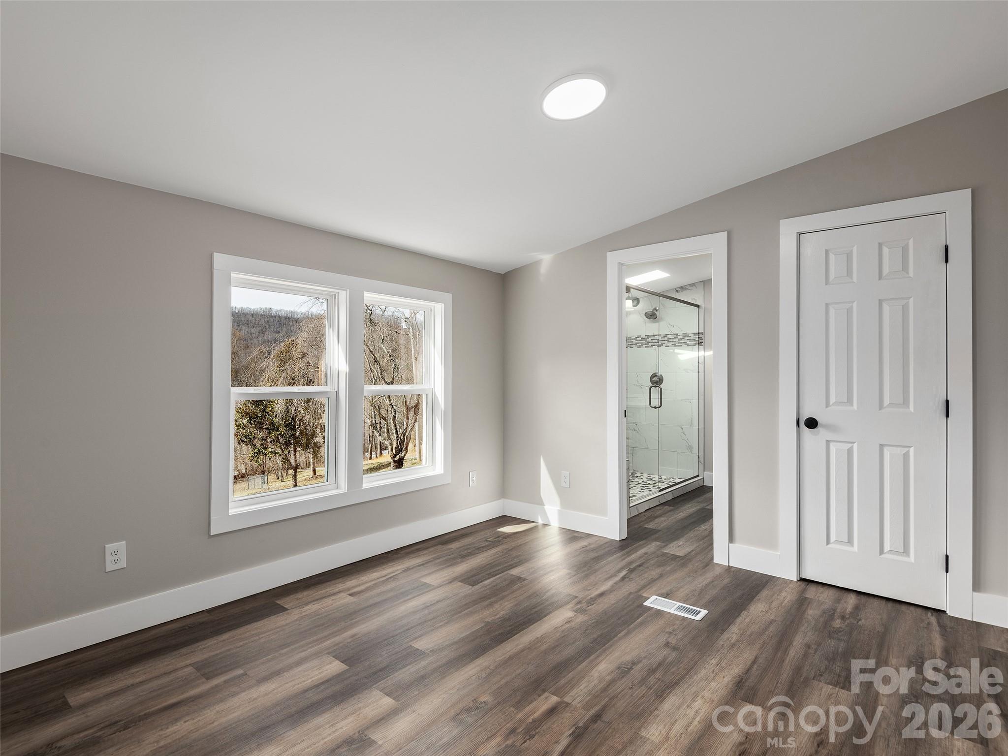 22 Honey Locust Lane Property Photo 14