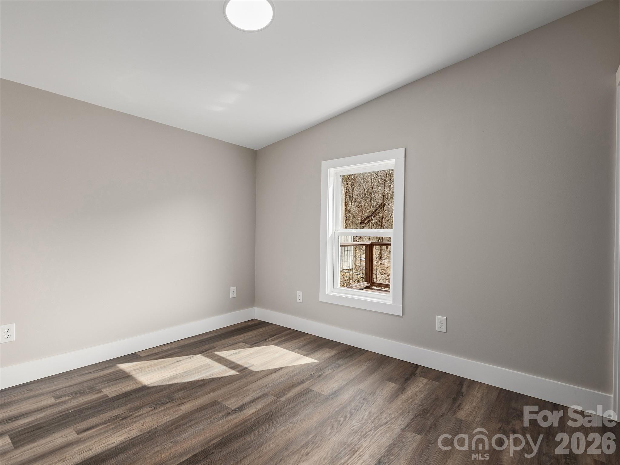 22 Honey Locust Lane Property Photo 19