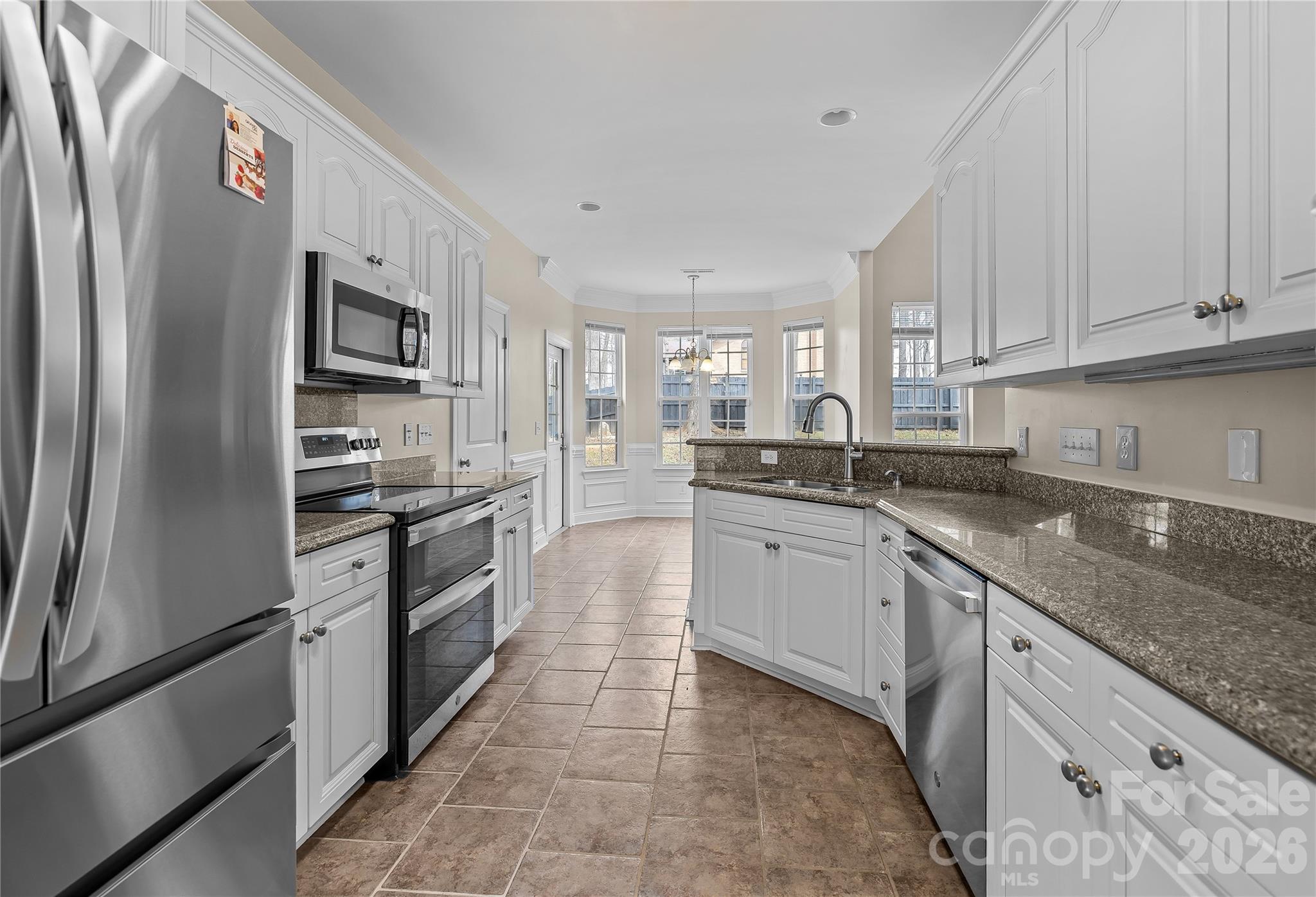 5106 Twin Cedars Drive Property Photo 13