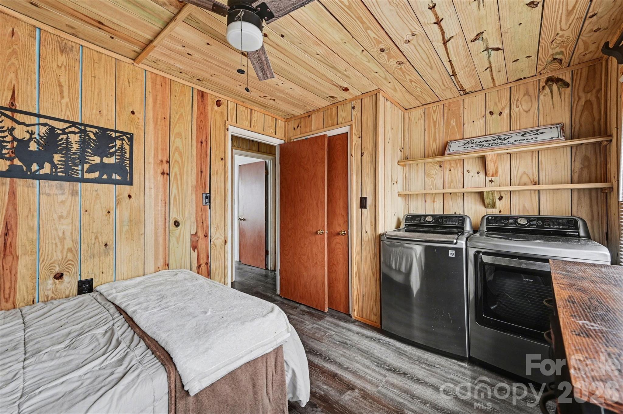 5495 Pine Ridge Drive Property Photo 12