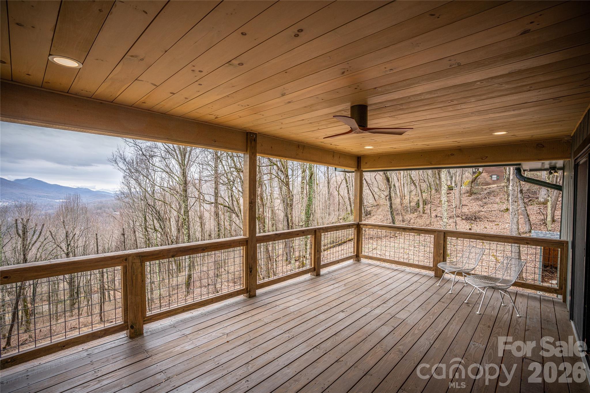 453 Friendly Acres Drive Property Photo 43