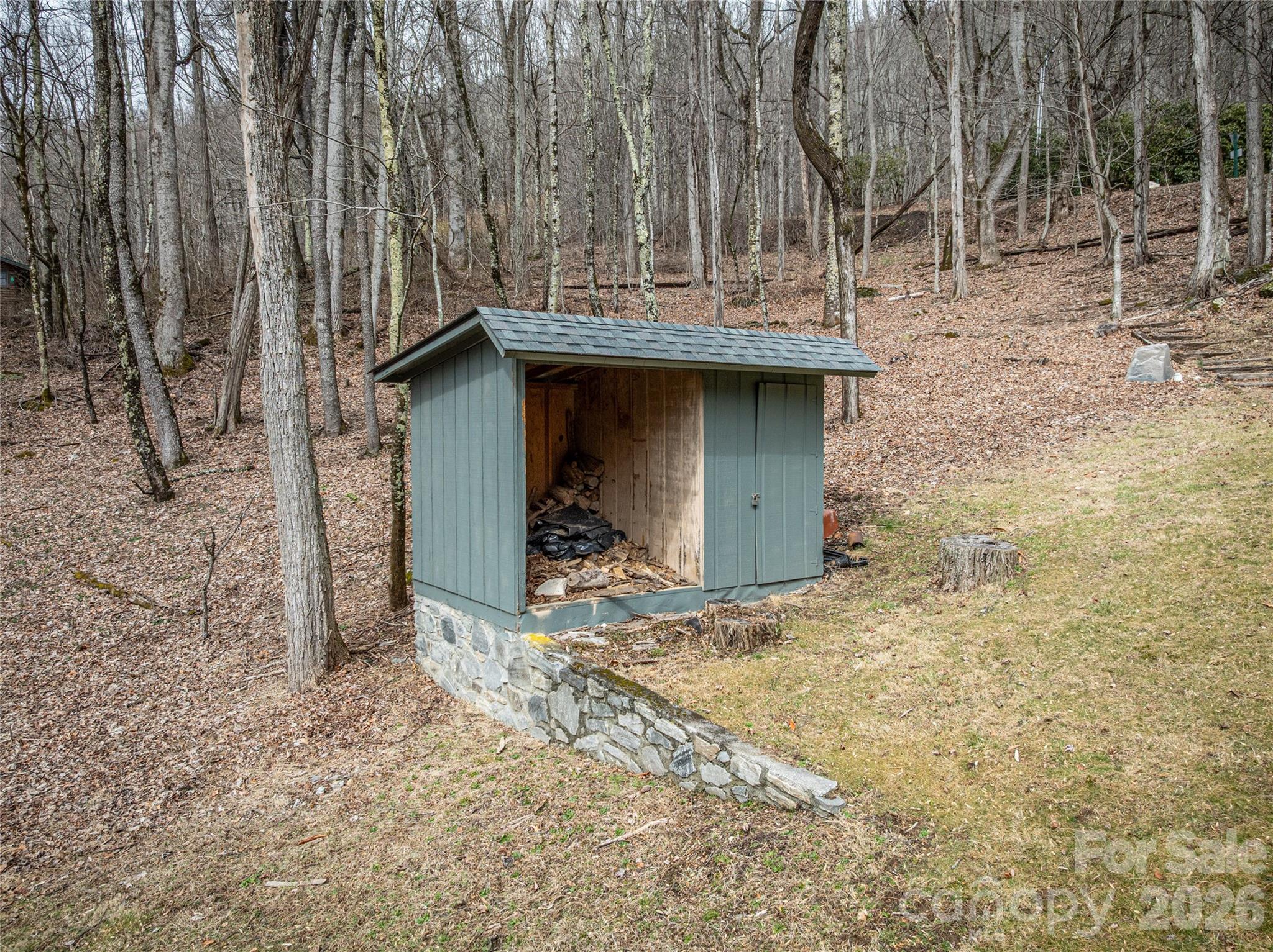 453 Friendly Acres Drive Property Photo 45
