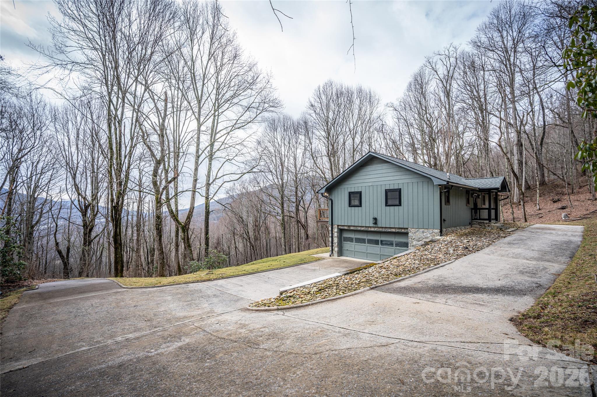 453 Friendly Acres Drive Property Photo 46