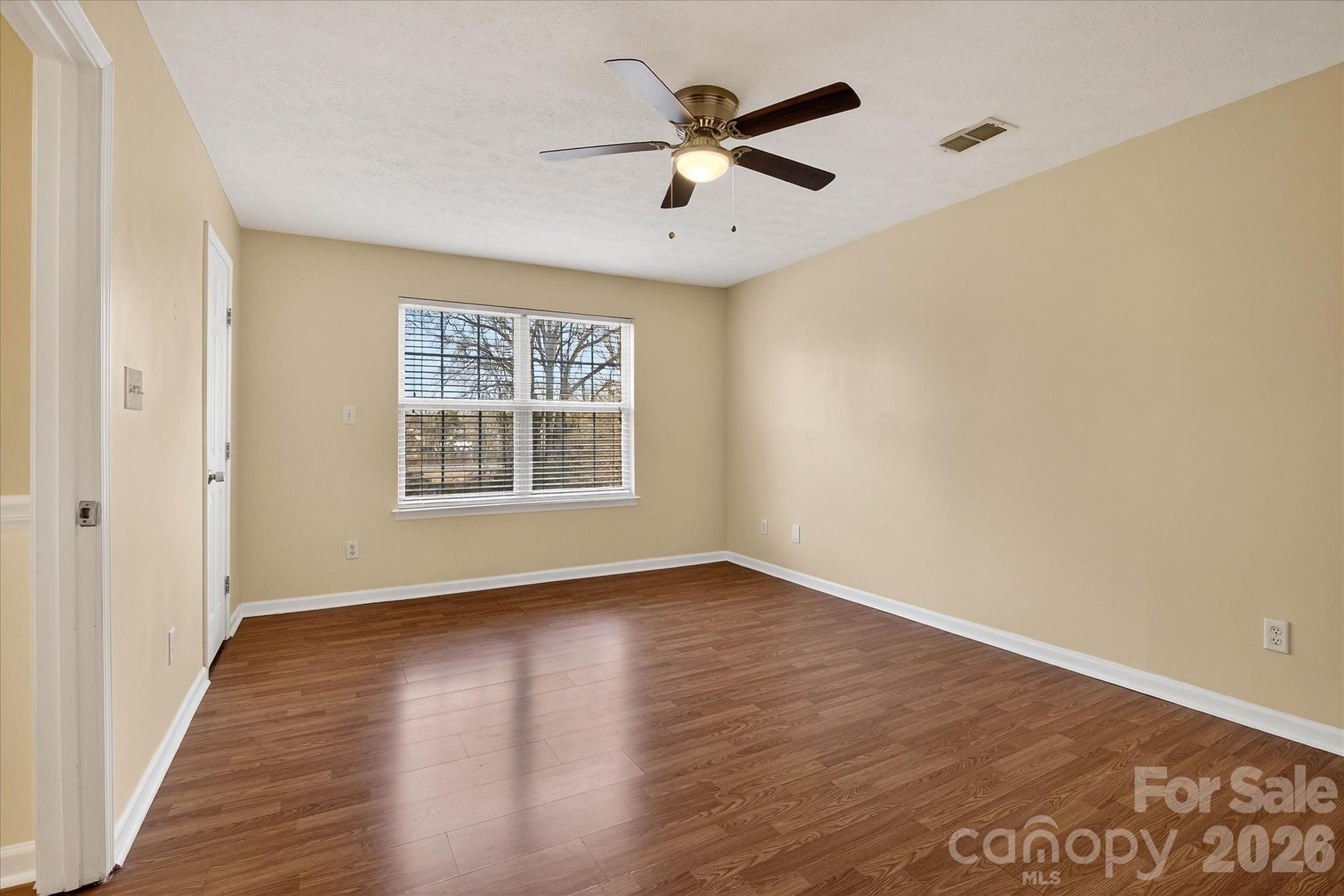 9830 Avensong Crossing Drive Property Photo 35