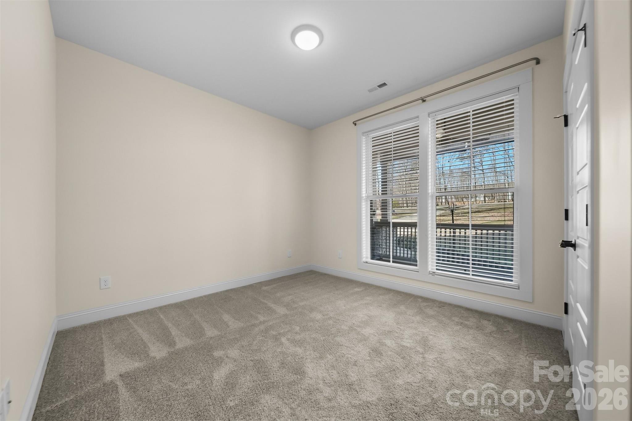 2586 Lee Lawing Road Property Photo 16