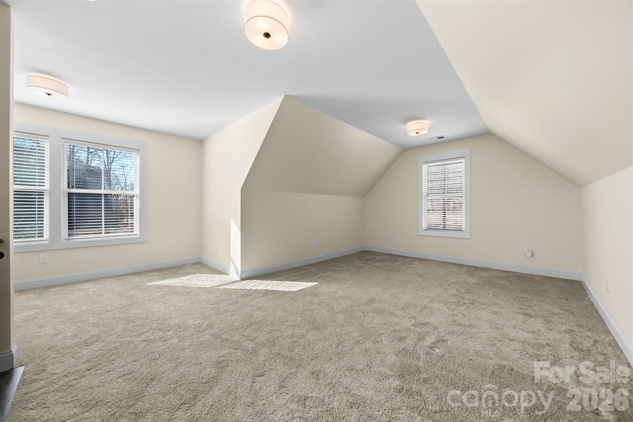 2586 Lee Lawing Road Property Photo 23