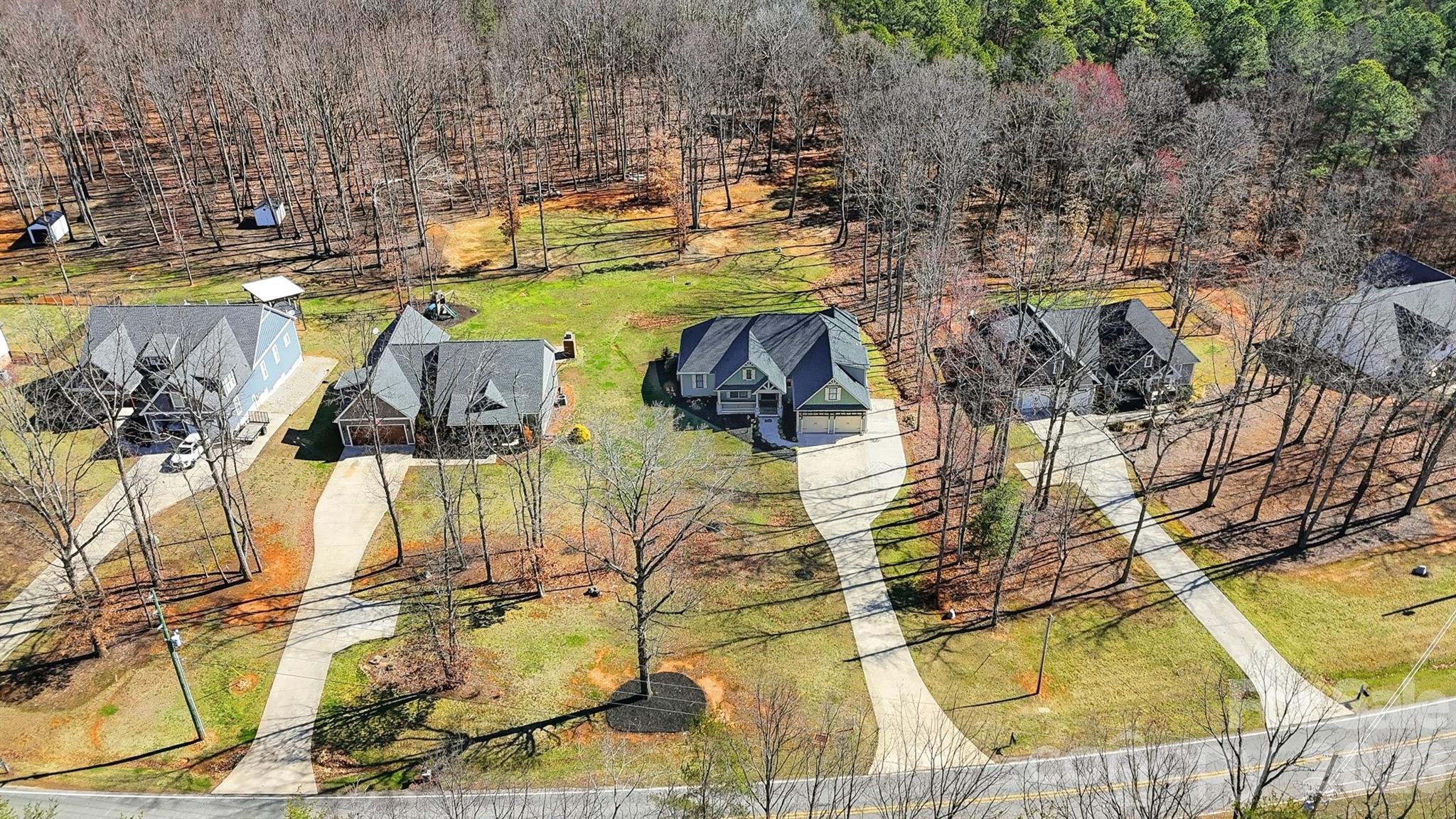 2586 Lee Lawing Road Property Photo 33