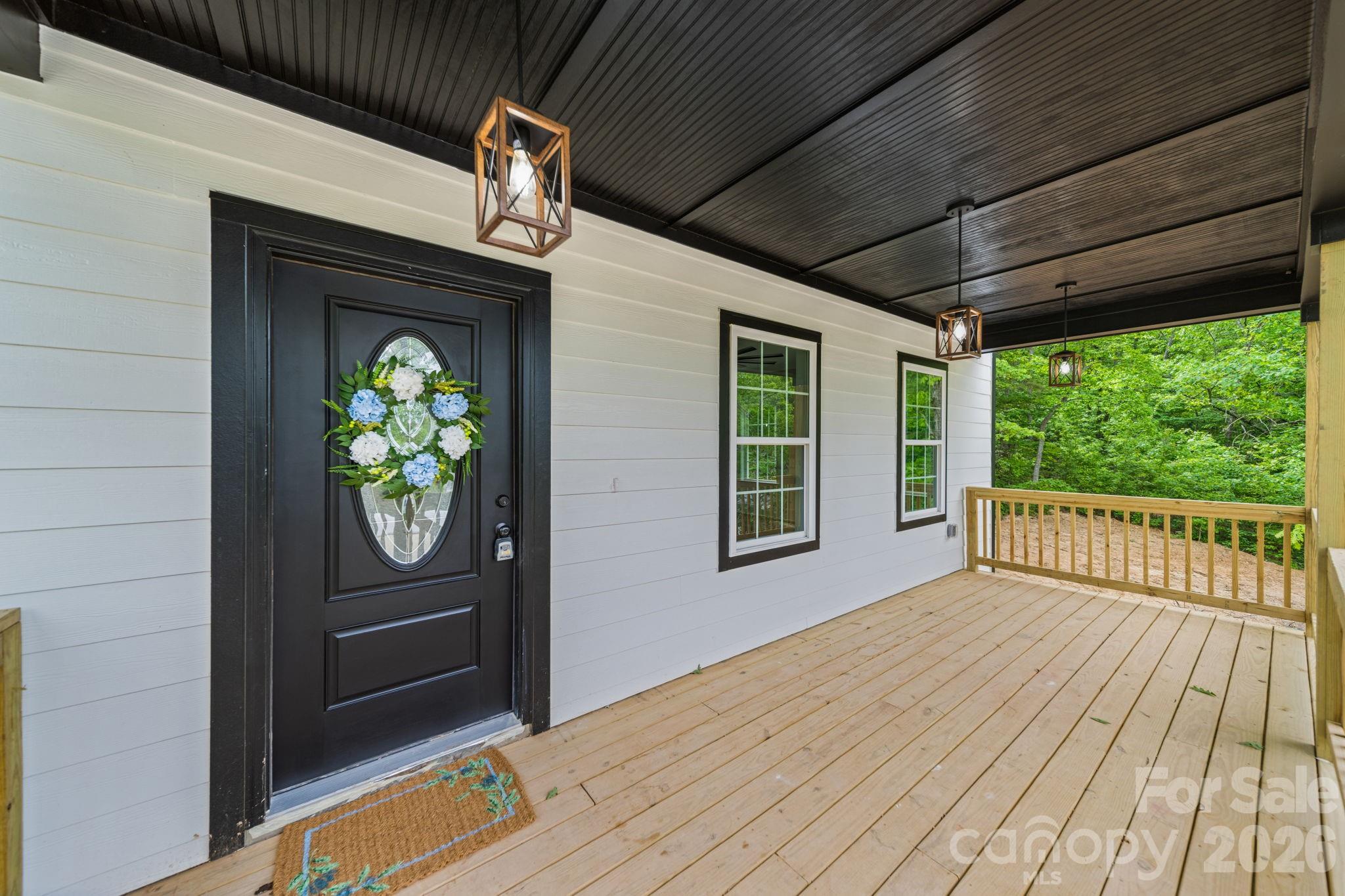 123 Tallassee Lane Property Photo 6
