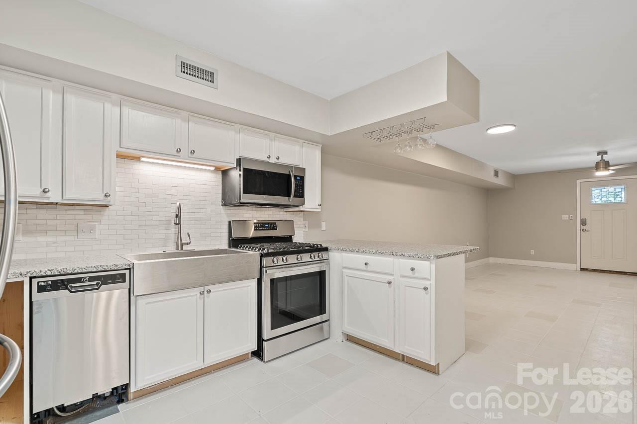 604 E Iredell Avenue 5 Property Photo 11