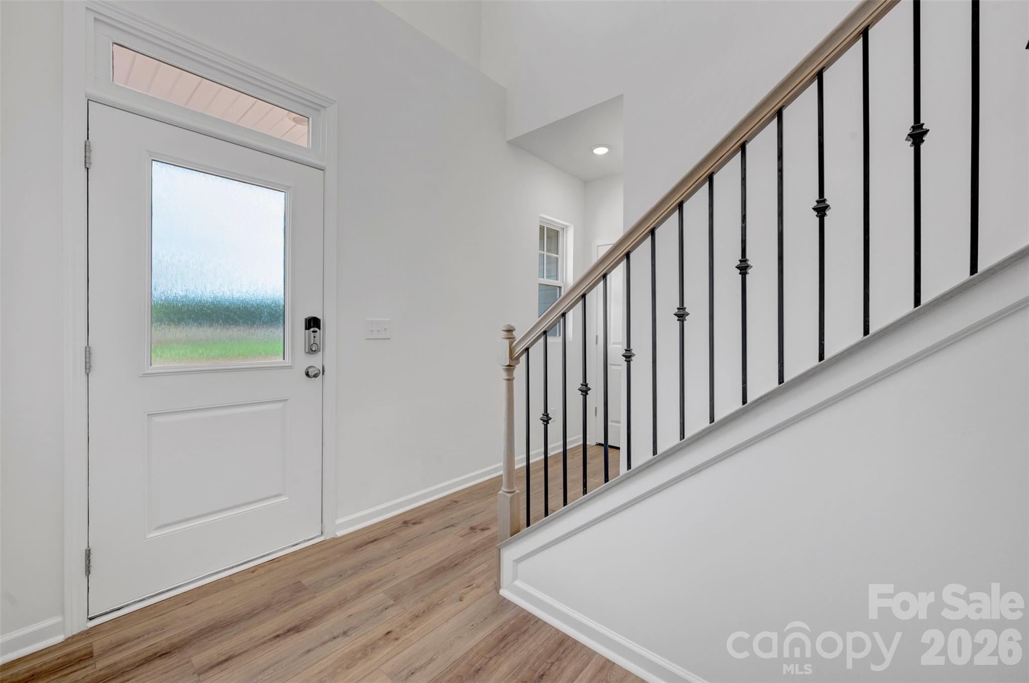 221 Amber Glen Drive Property Photo 3