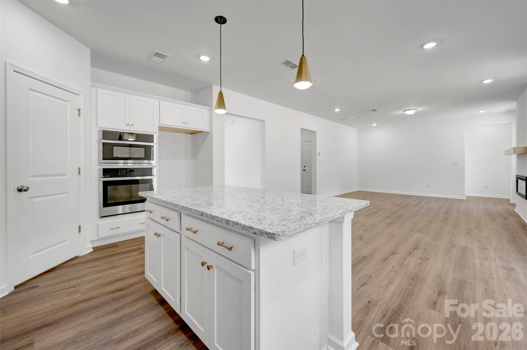 221 Amber Glen Drive Property Photo 11