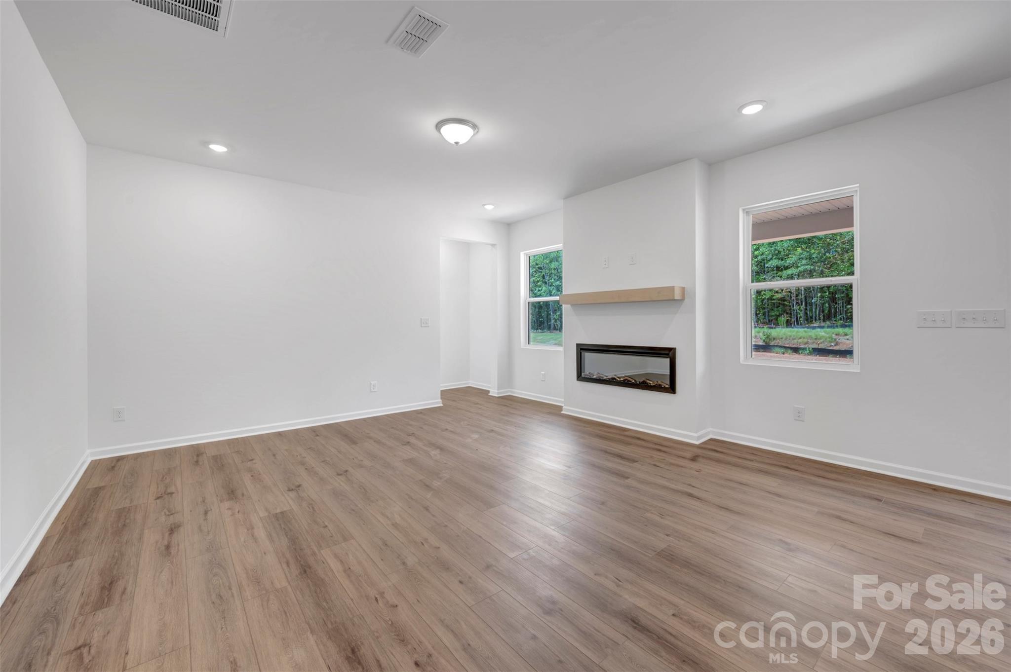 221 Amber Glen Drive Property Photo 14