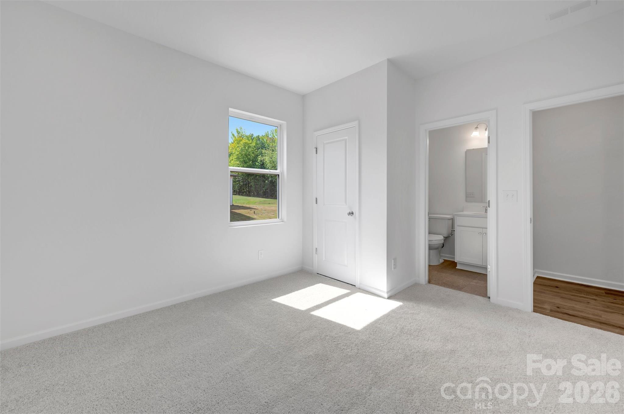221 Amber Glen Drive Property Photo 19