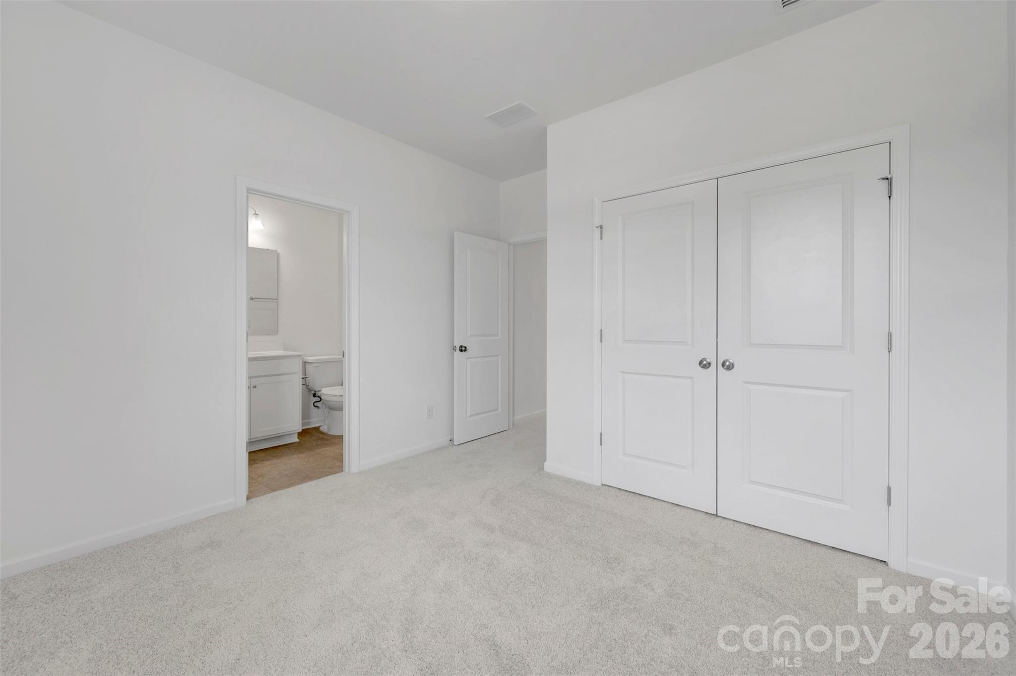 221 Amber Glen Drive Property Photo 32