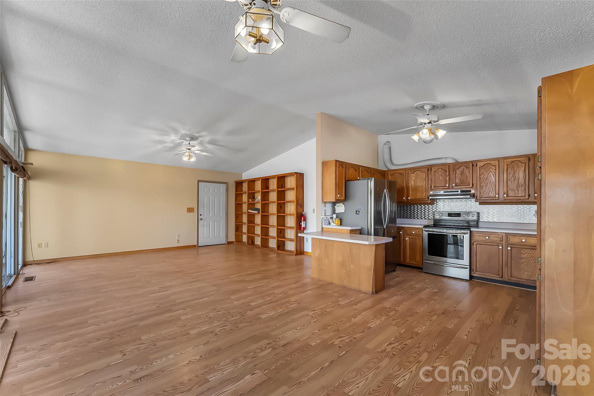350 Sandy Bottom Road Property Photo 6