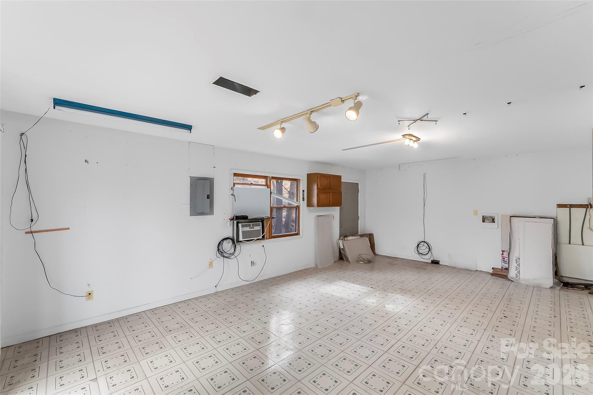 350 Sandy Bottom Road Property Photo 21