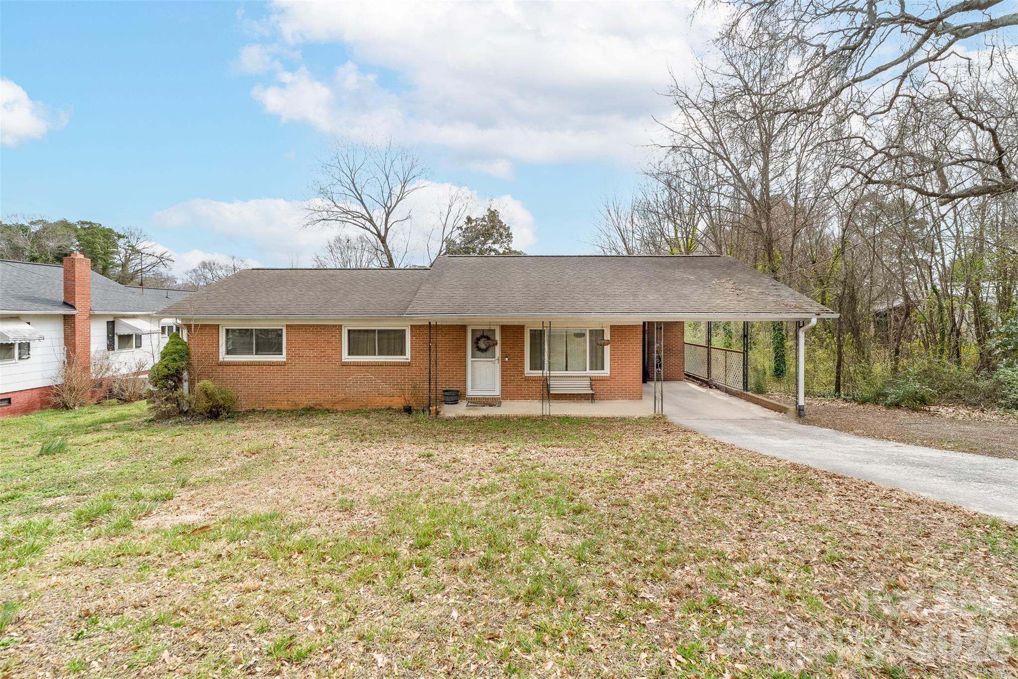 106 Blacksnake Road Property Photo 1