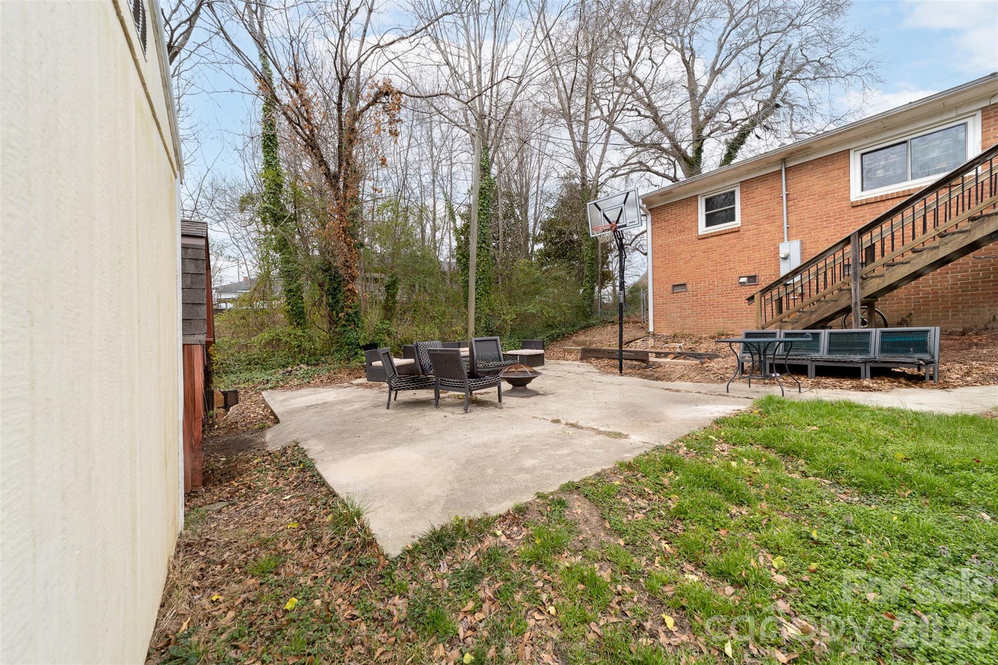 106 Blacksnake Road Property Photo 4