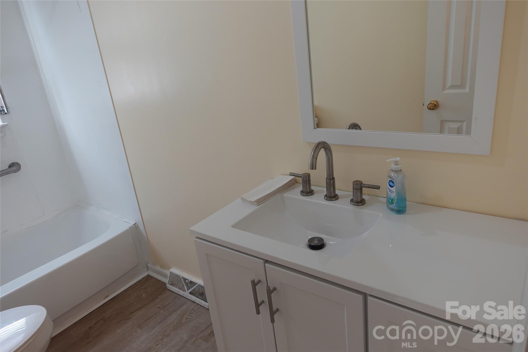 155 Robbins Street Property Photo 13