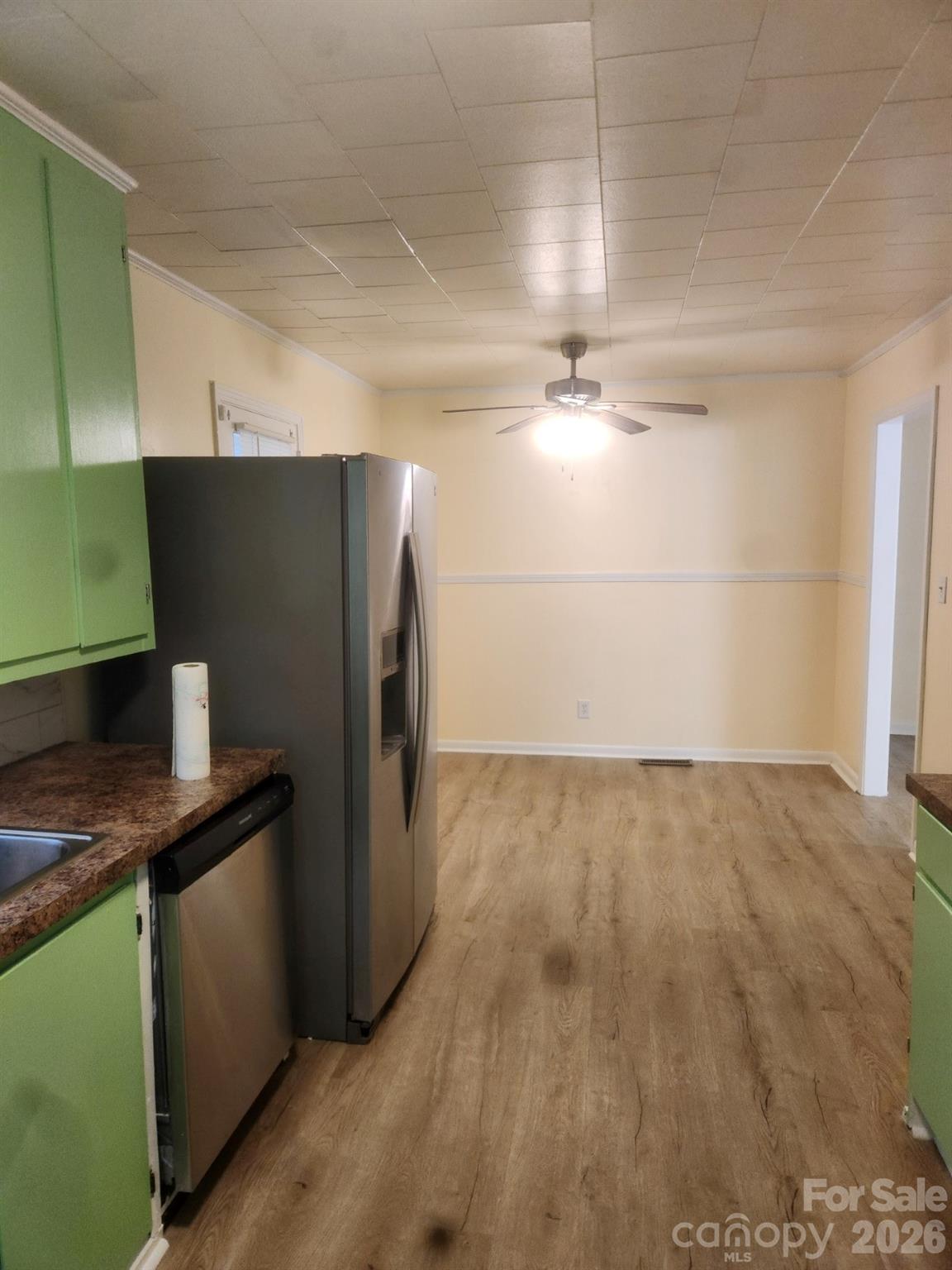 155 Robbins Street Property Photo 17