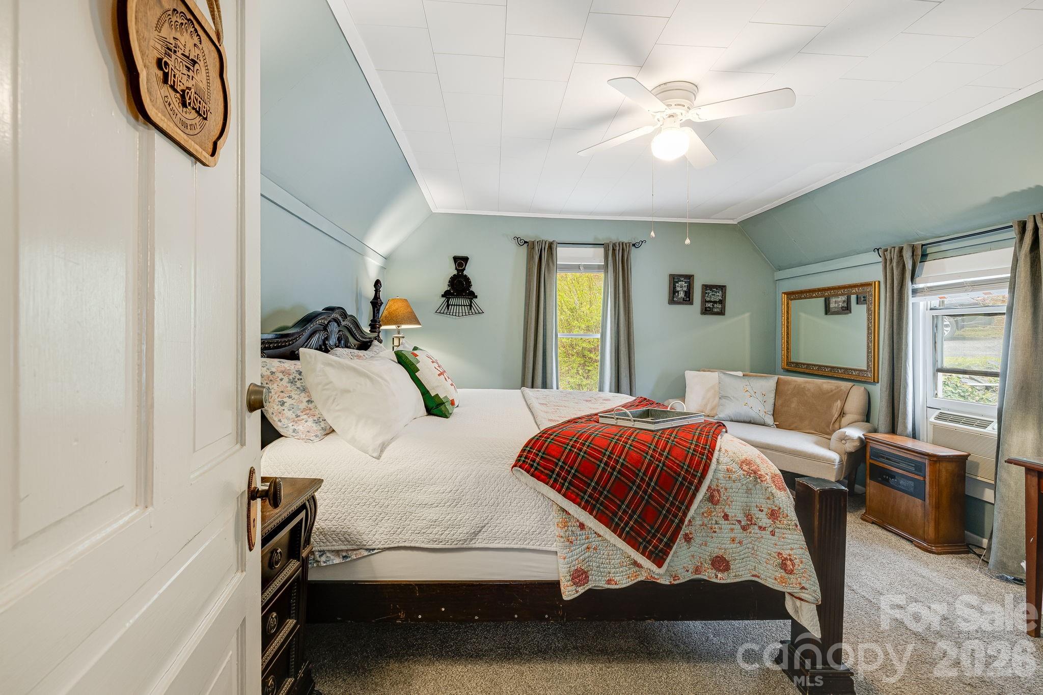 364 Haywood Road Property Photo 27