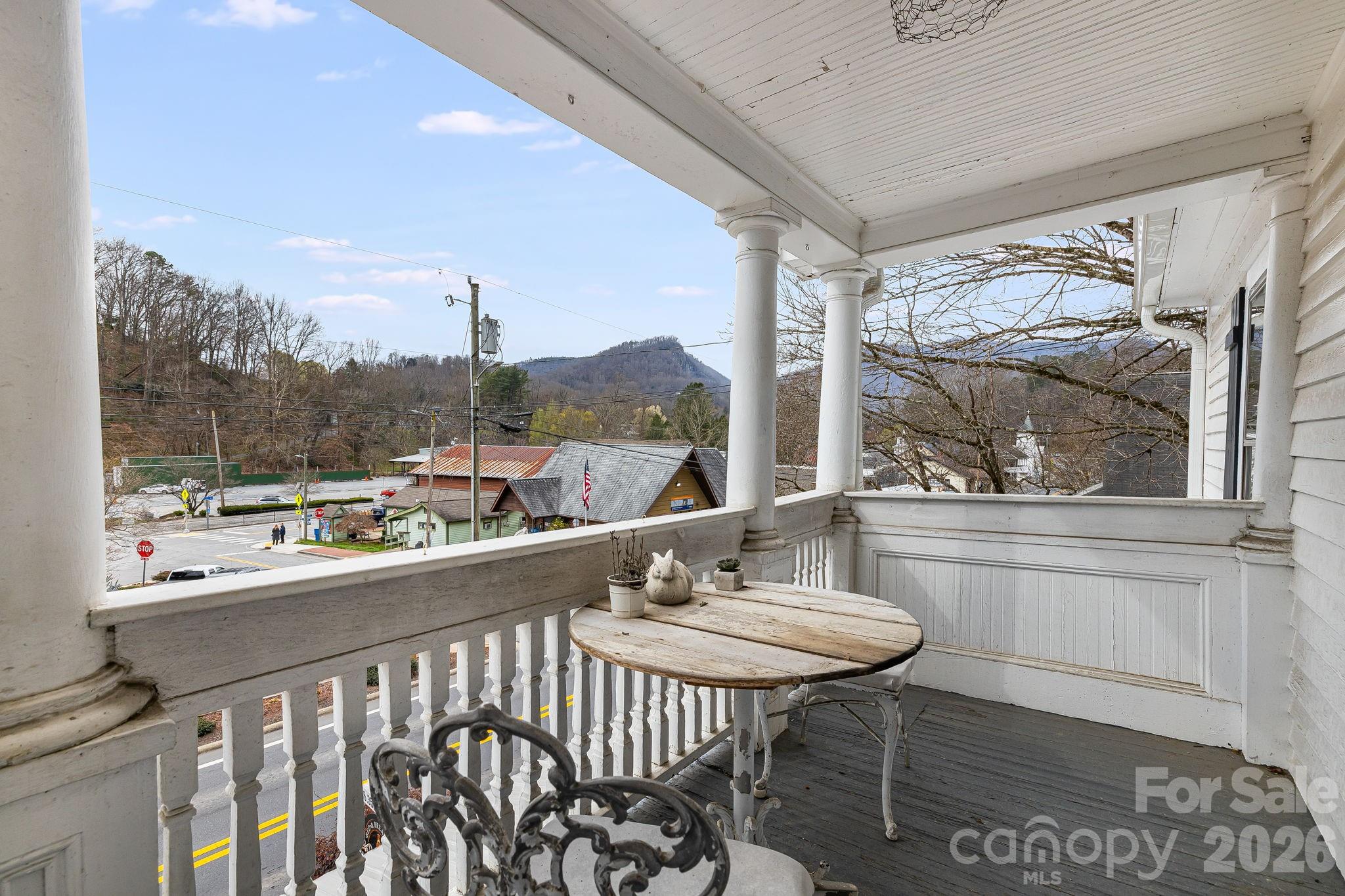 364 Haywood Road Property Photo 44
