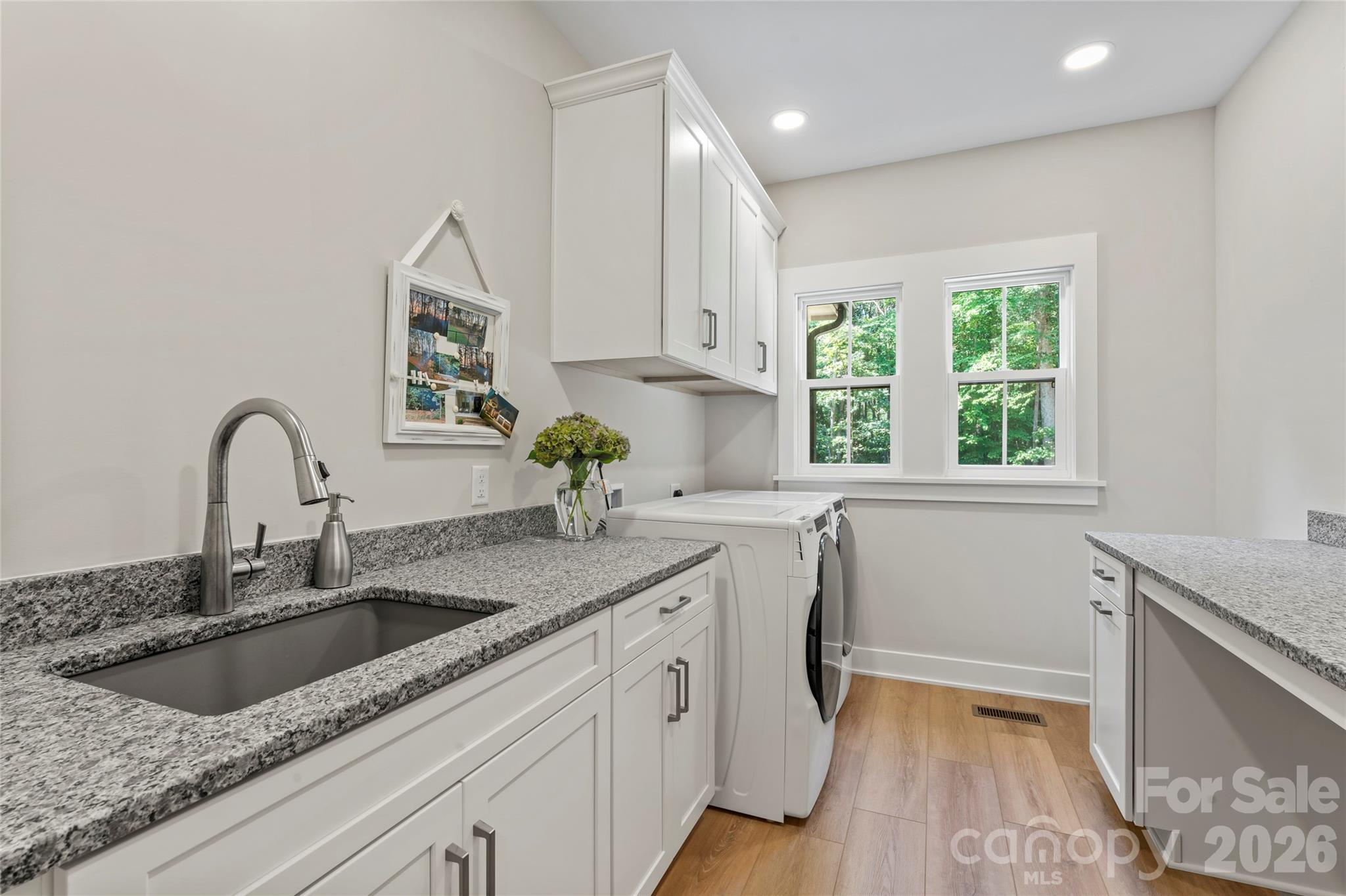 2866 Backwoods Trail Property Photo 14