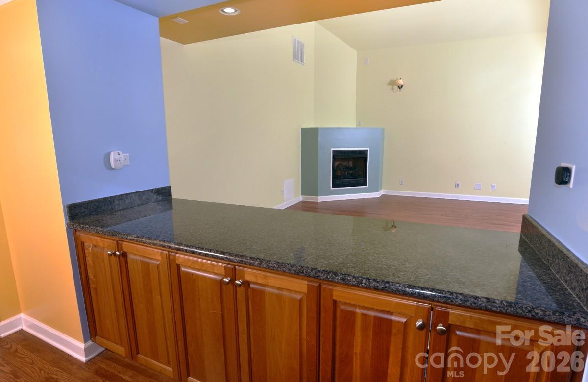 1203 Edgewater Court Property Photo 10