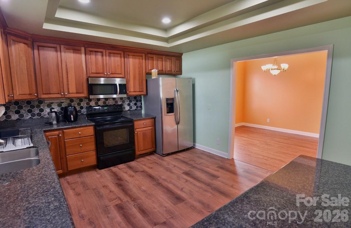 1203 Edgewater Court Property Photo 14