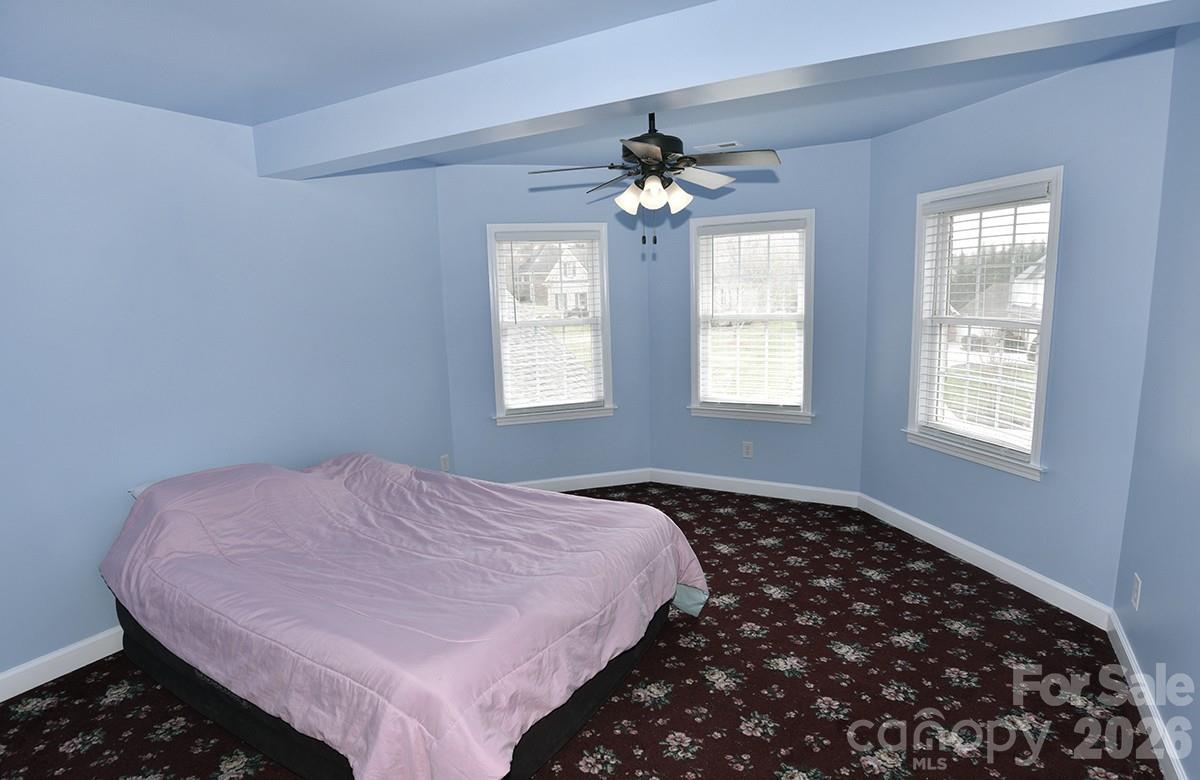 1203 Edgewater Court Property Photo 32