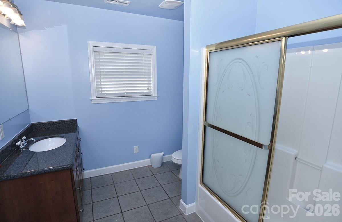 1203 Edgewater Court Property Photo 35